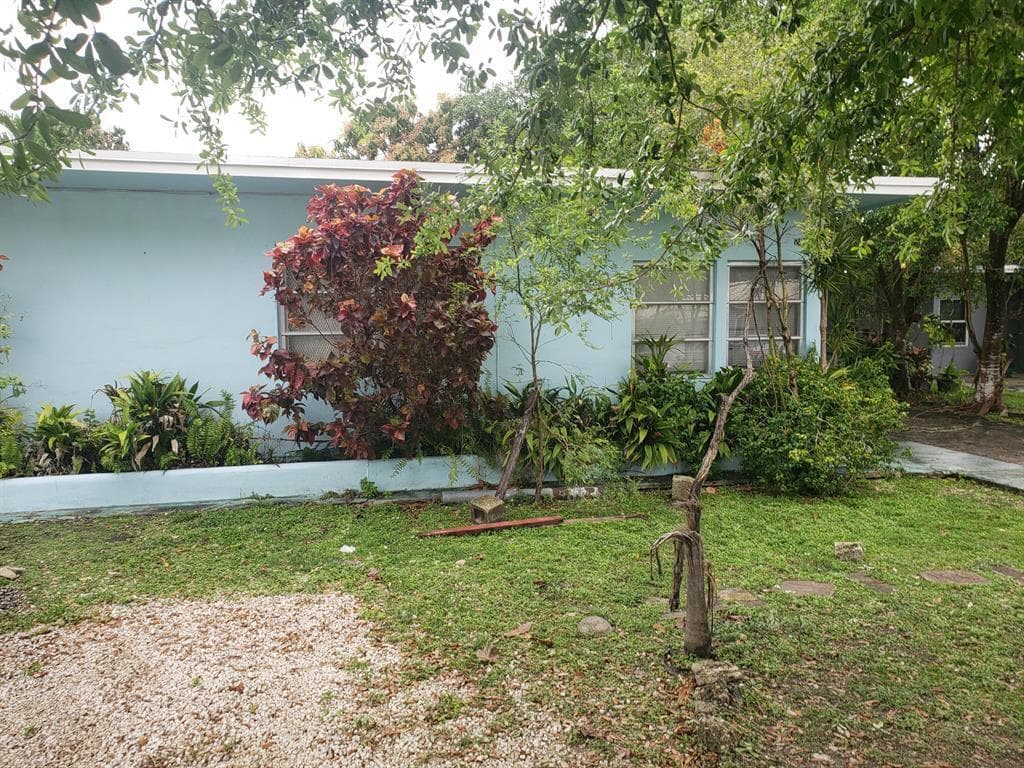 Apartment at 283 NE 111TH Street, Miami FL 33161