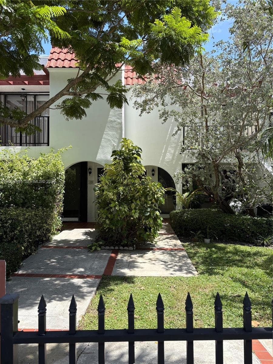 Condominium at Key Biscayne, FL, 33149