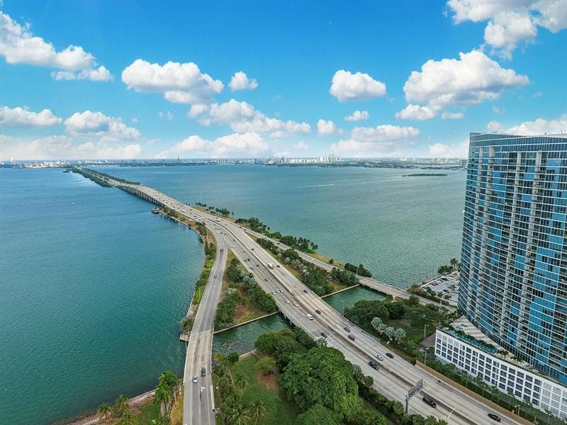 Condominium at 601 NE 36TH Street # 2806, Miami FL 33137