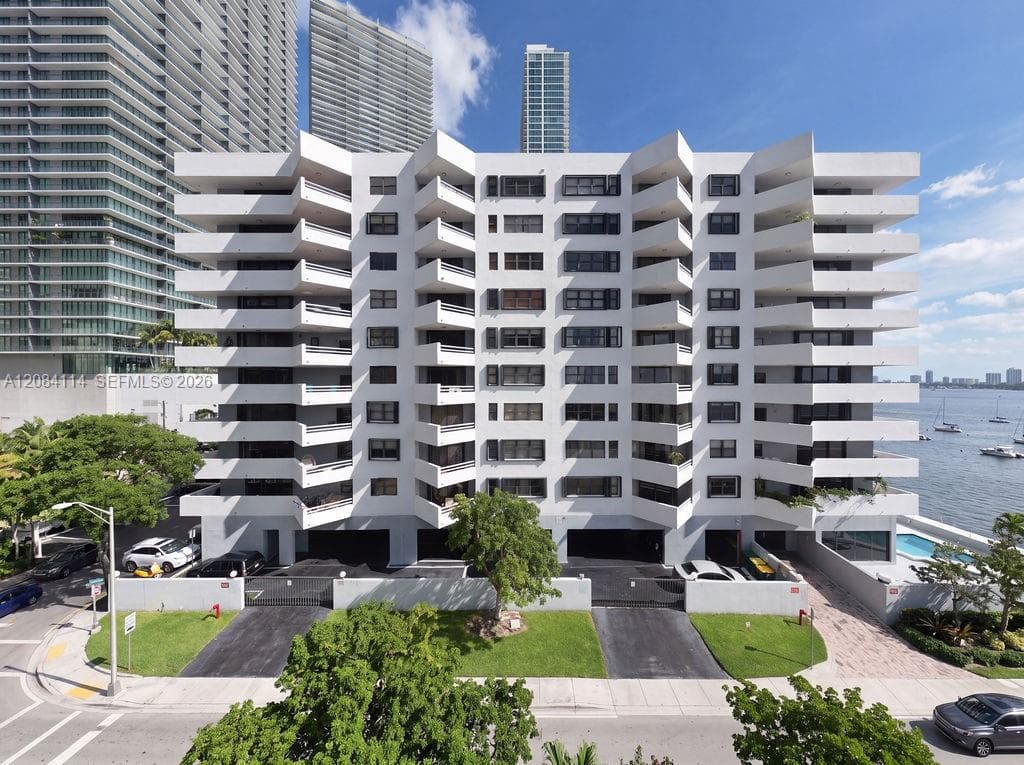 Condominium at 555 NE 30th St # 802, Miami FL 33137