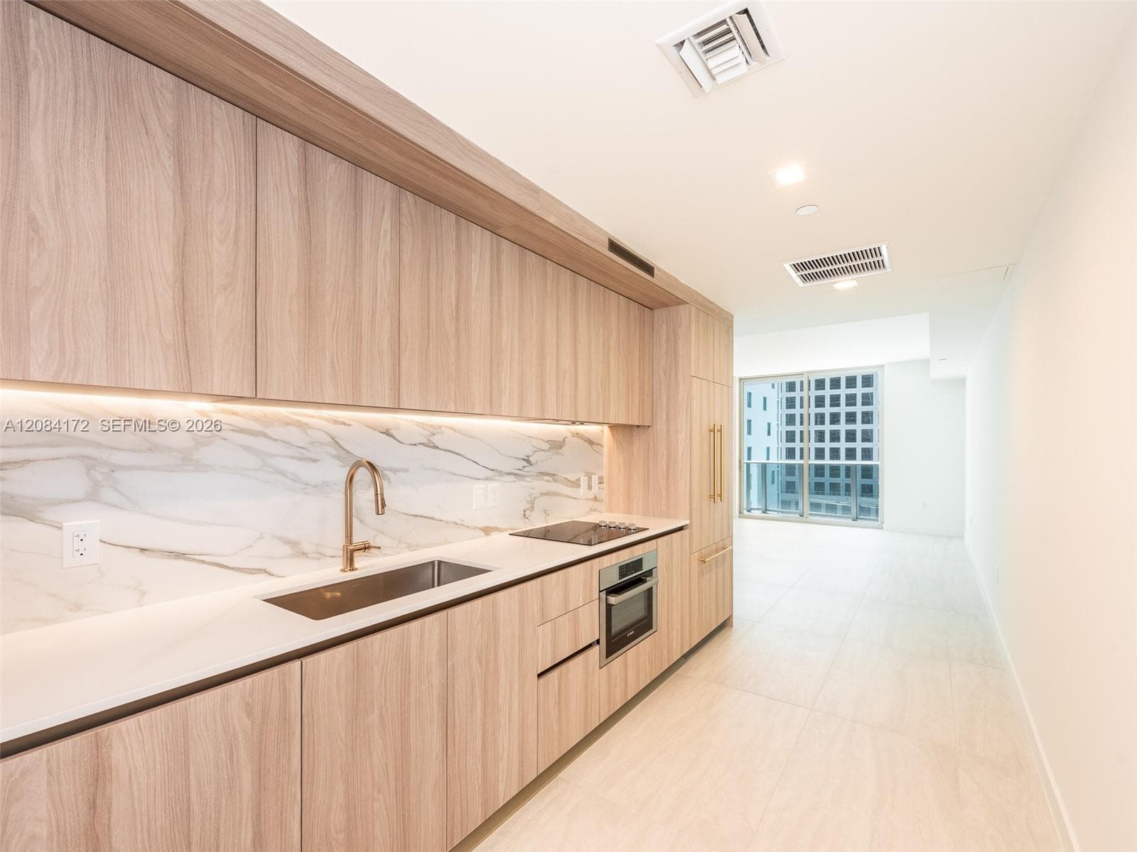 Condominium at 77 SE 5th St # 1714, Miami FL 33131