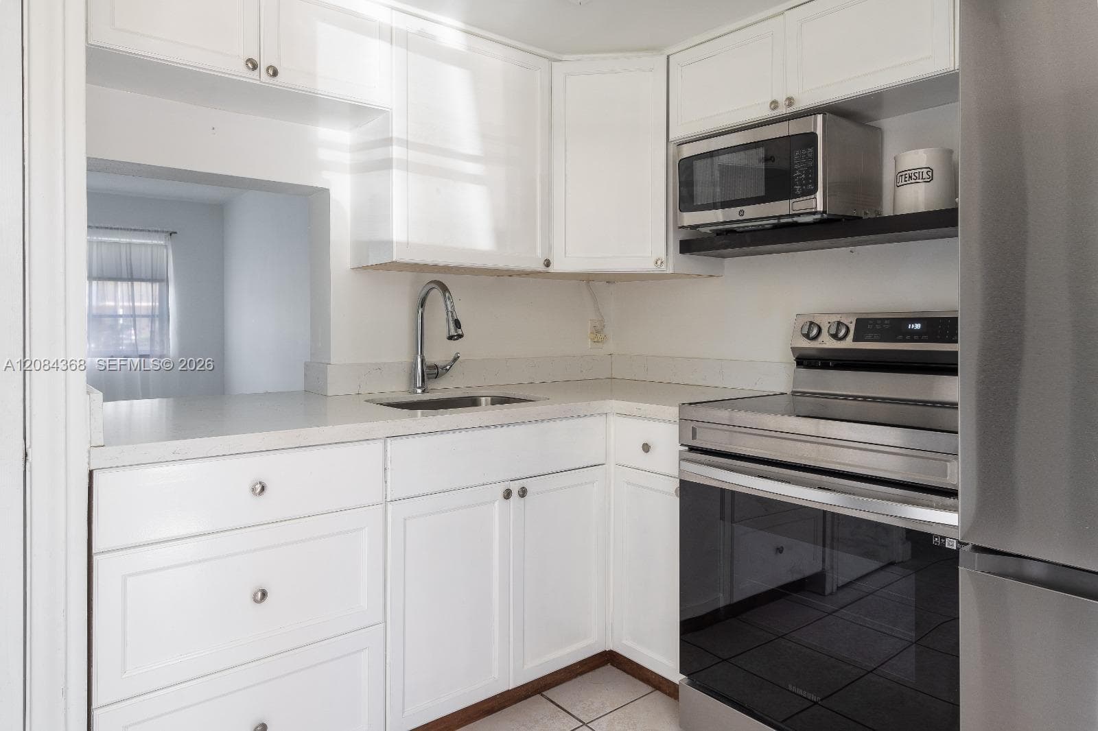 Stock Cooperative at 2810 NE 201st Ter # G105, Aventura FL 33180