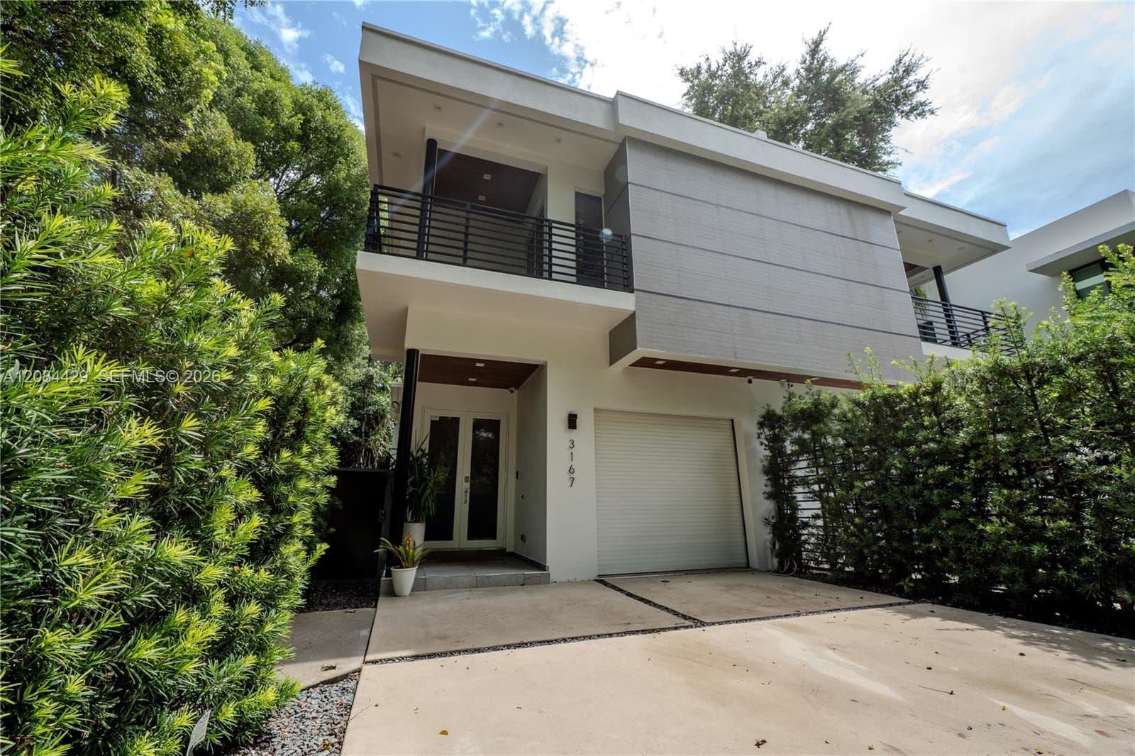Townhouse at 3167 Gifford Ln # 3167, Miami FL 33133