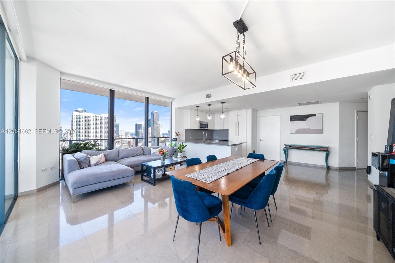 Condominium at 88 SW 7th St # 2312, Miami FL 33130