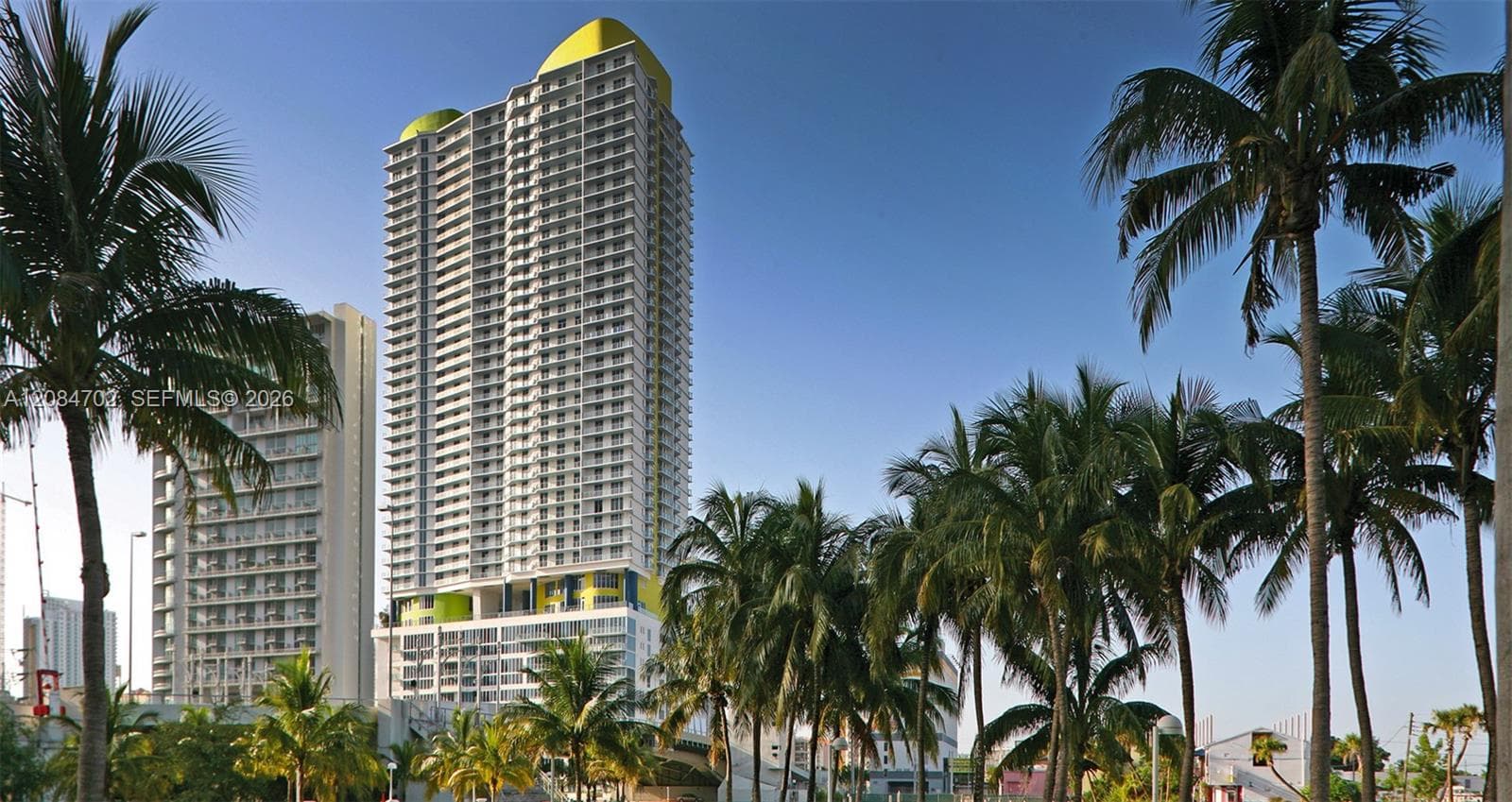 Condominium at 185 SW 7th St # 3206, Miami FL 33130