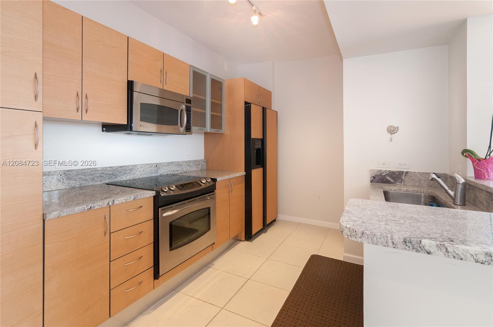 Apartment at 2775 NE 187th St # 630, Aventura FL 33180