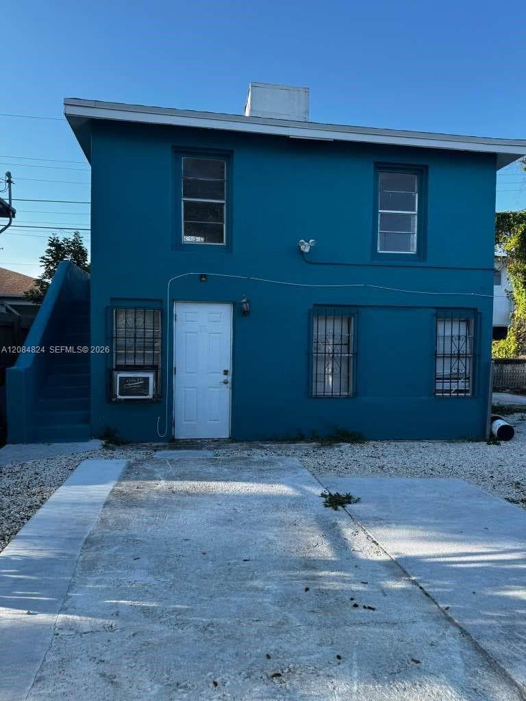 Apartment at 1121 NW 40th St # 3, Miami FL 33127