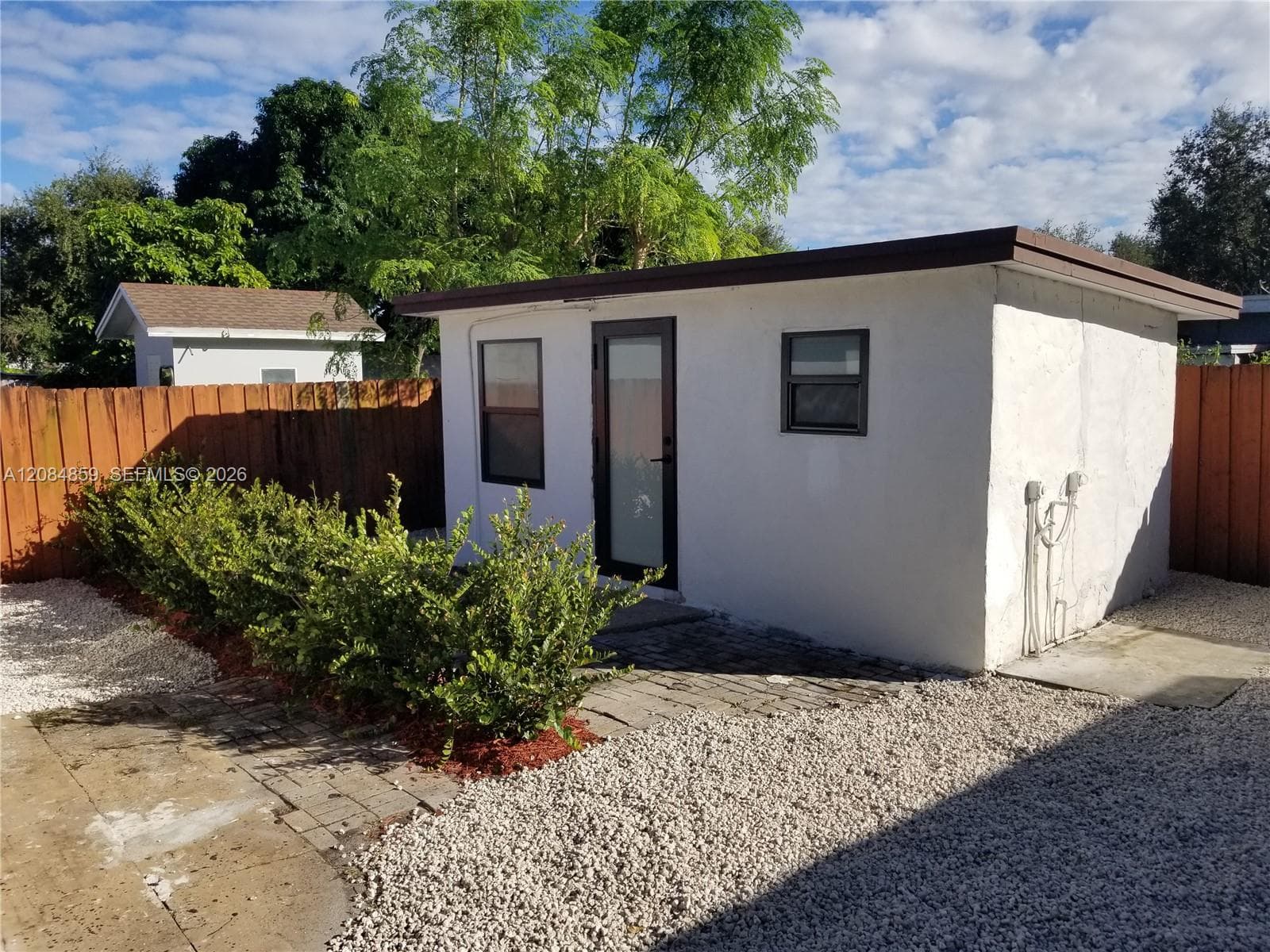 Efficiency at 1756 NW 94th St # 2, Miami FL 33147