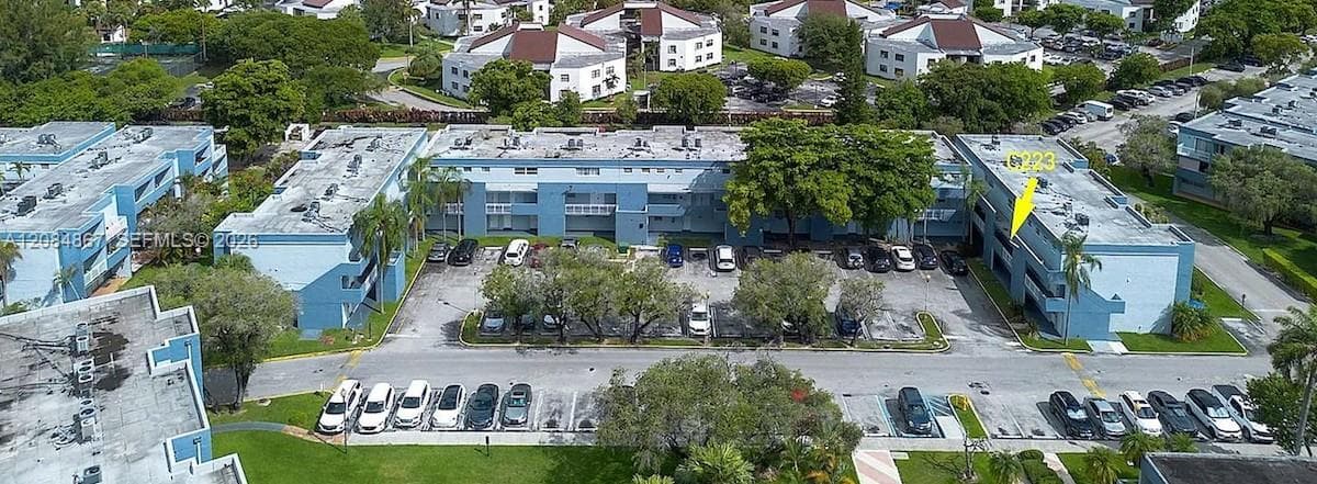 Condominium at 9355 Fontainebleau # 223, Miami FL 33172