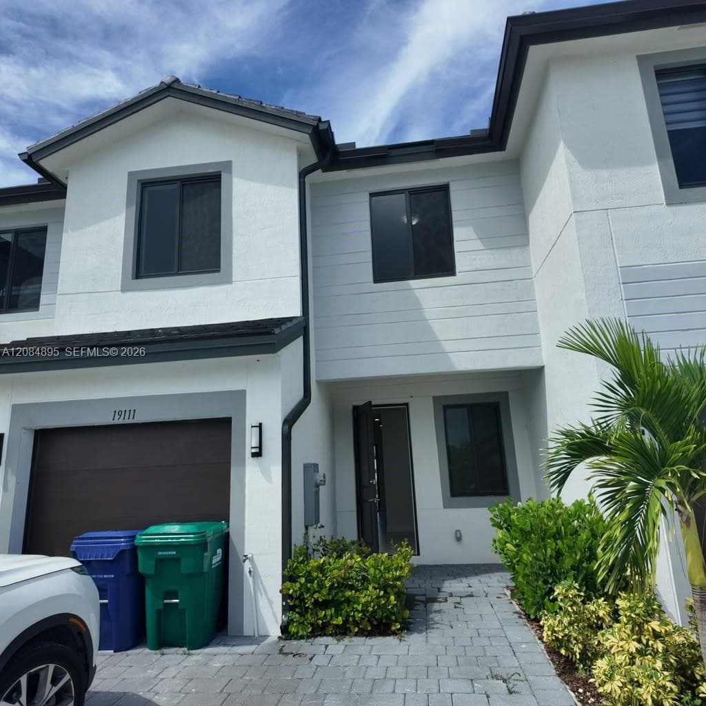 Townhouse at 19111 SW 344th Ter, Homestead FL 33034