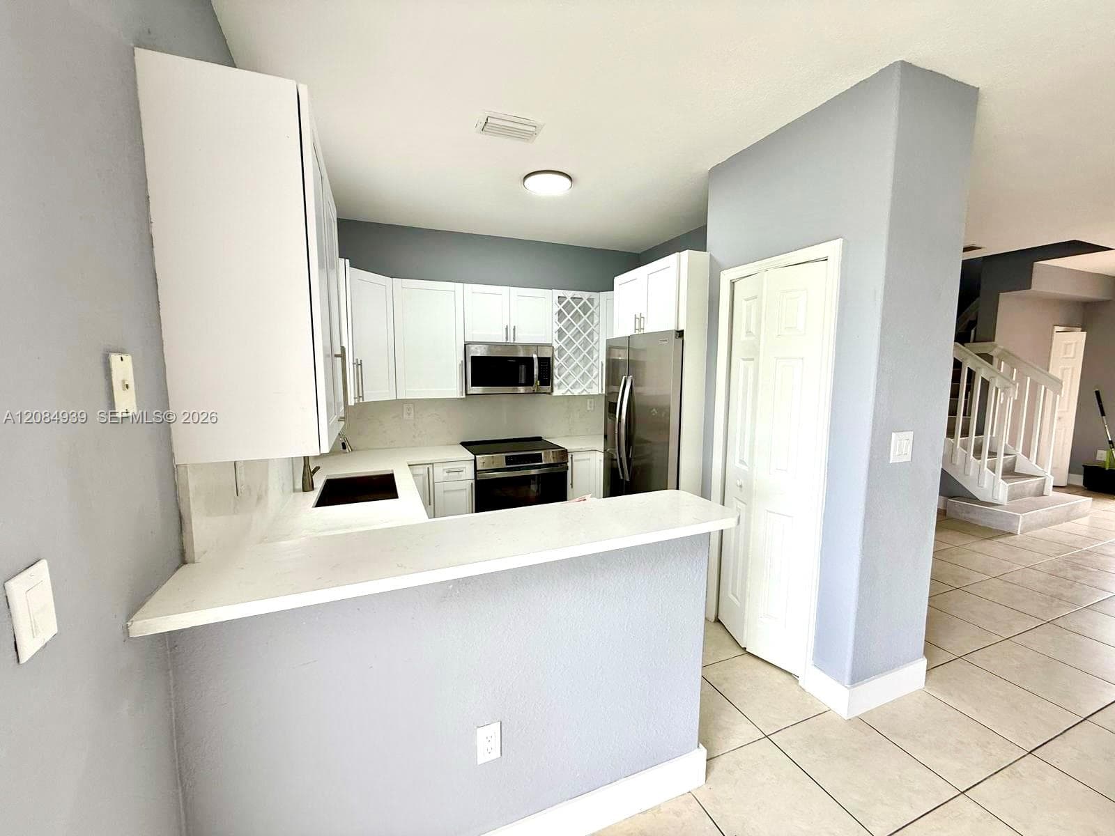 Townhouse at 2869 SE 15th Rd # 70, Homestead FL 33035