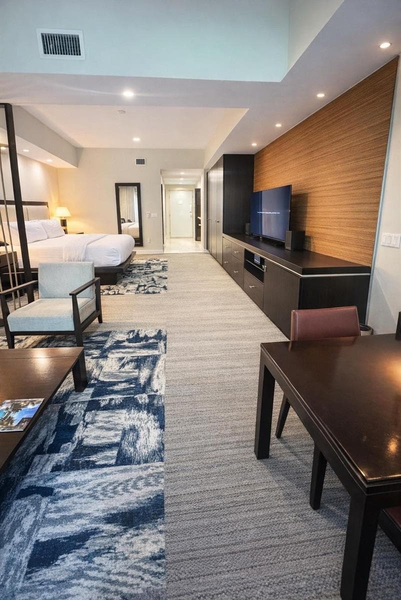 Condominium at 5300 NW 87TH Avenue # 706, Doral FL 33178