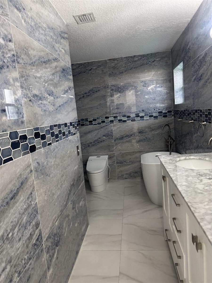 Efficiency at 15336 SW 172nd Ter, Miami FL 33187