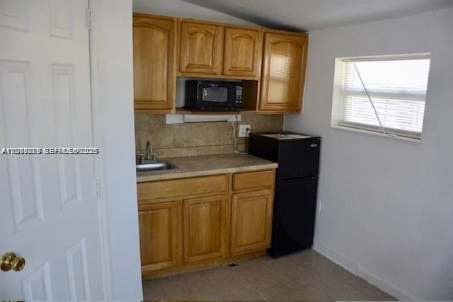 Efficiency at 1610 SW 87th Ct # 101, Miami FL 33165