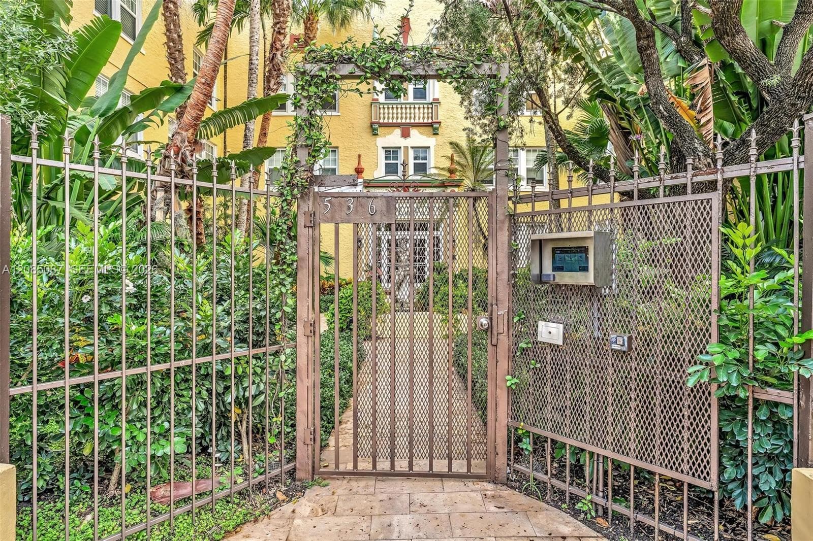 Condominium at 536 14th St # 307, Miami Beach FL 33139