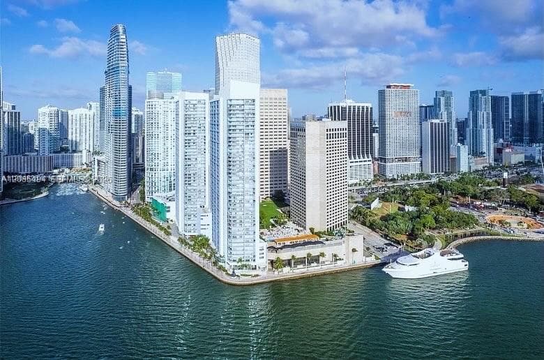 Condominium at 335 S Biscayne Blvd # 1801, Miami FL 33131