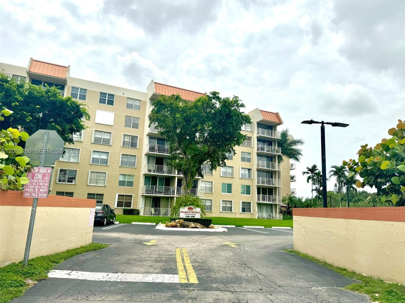 Condominium at 13120 SW 92nd Ave # 121, Miami FL 33176