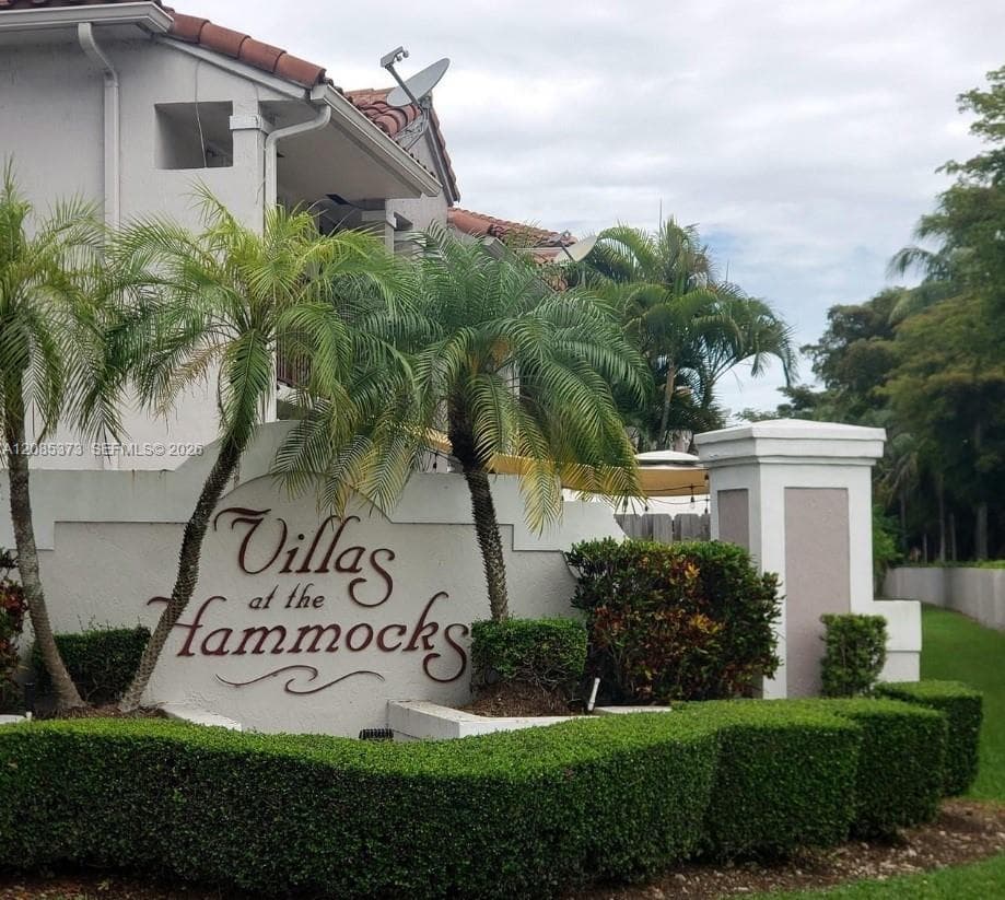 Townhouse at 10130 SW 154th Cir Ct # 9, Miami FL 33196