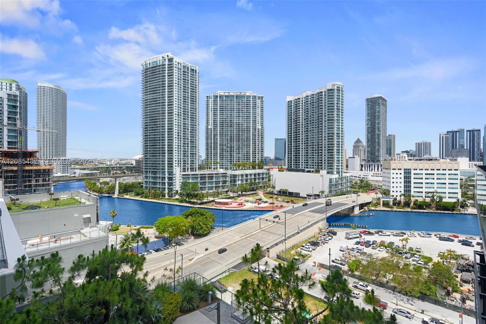 Condominium at 68 SE 6th St # 910, Miami FL 33131