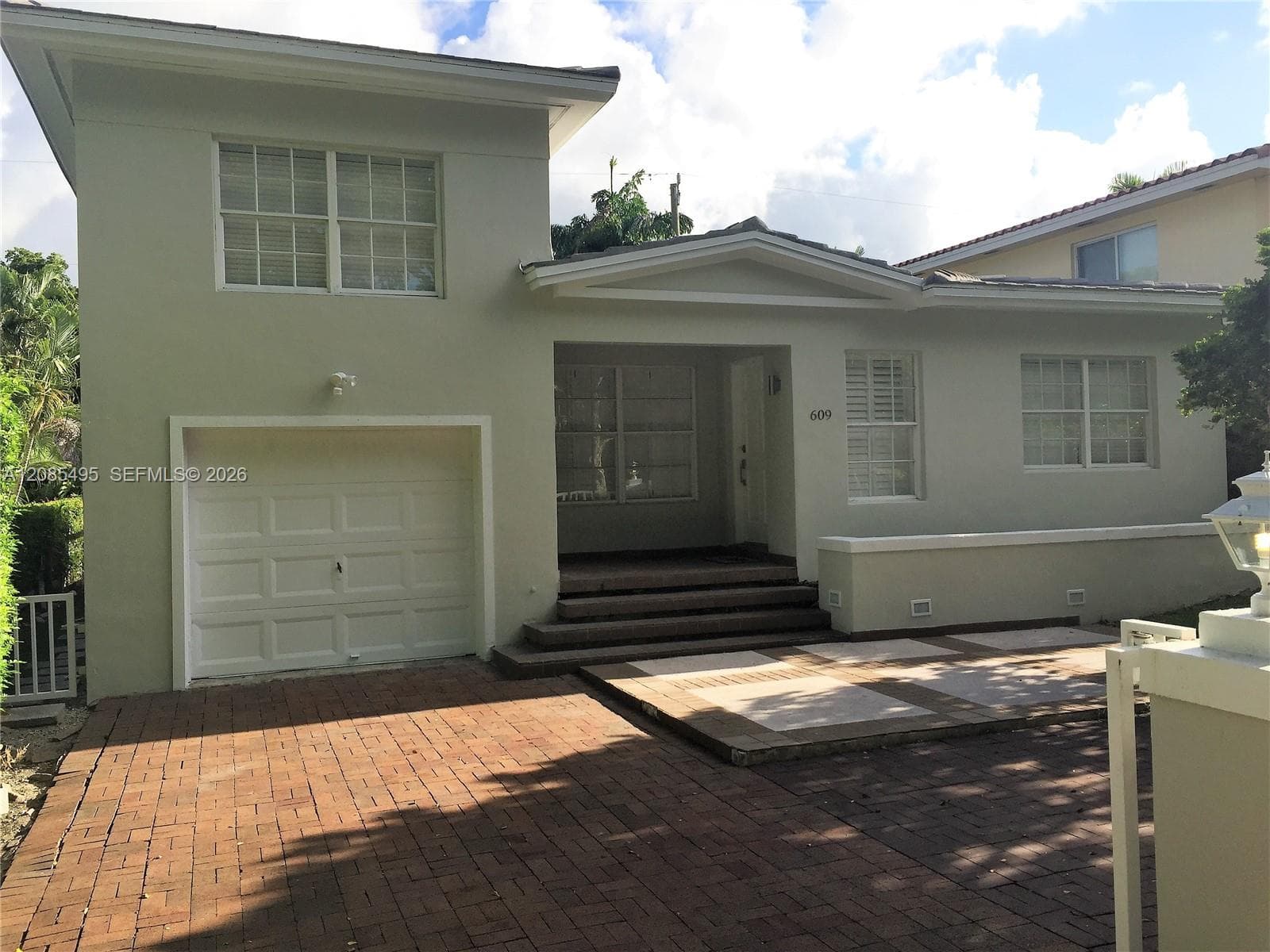 Single Family Residence at 609 Puerta Ave, Coral Gables FL 33143