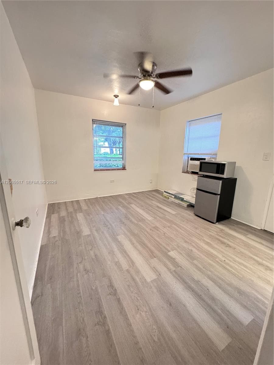 Efficiency at 2652 SW 23rd Ave, Miami FL 33133