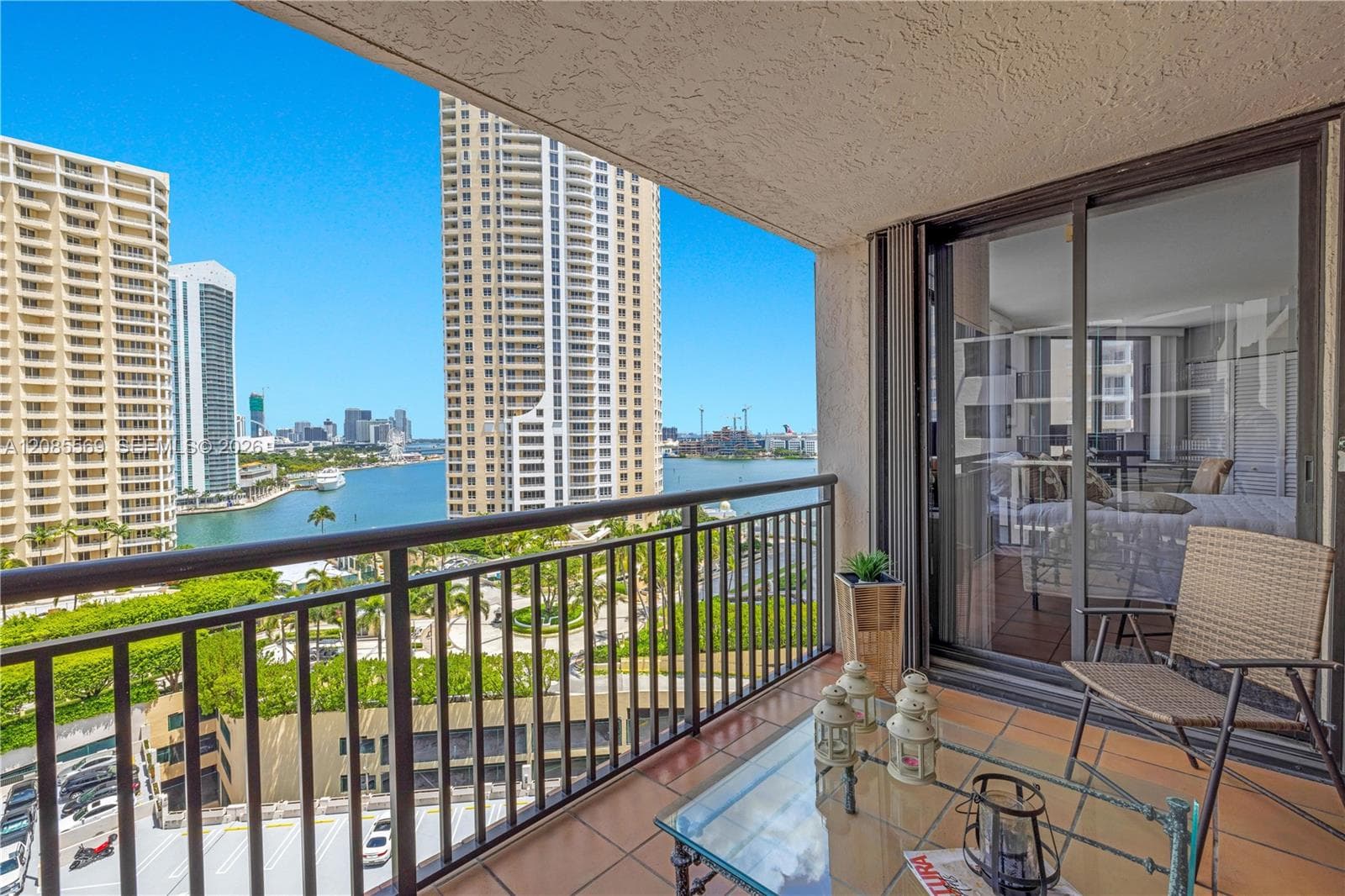 Condominium at 540 Brickell Key Dr # 1514, Miami FL 33131
