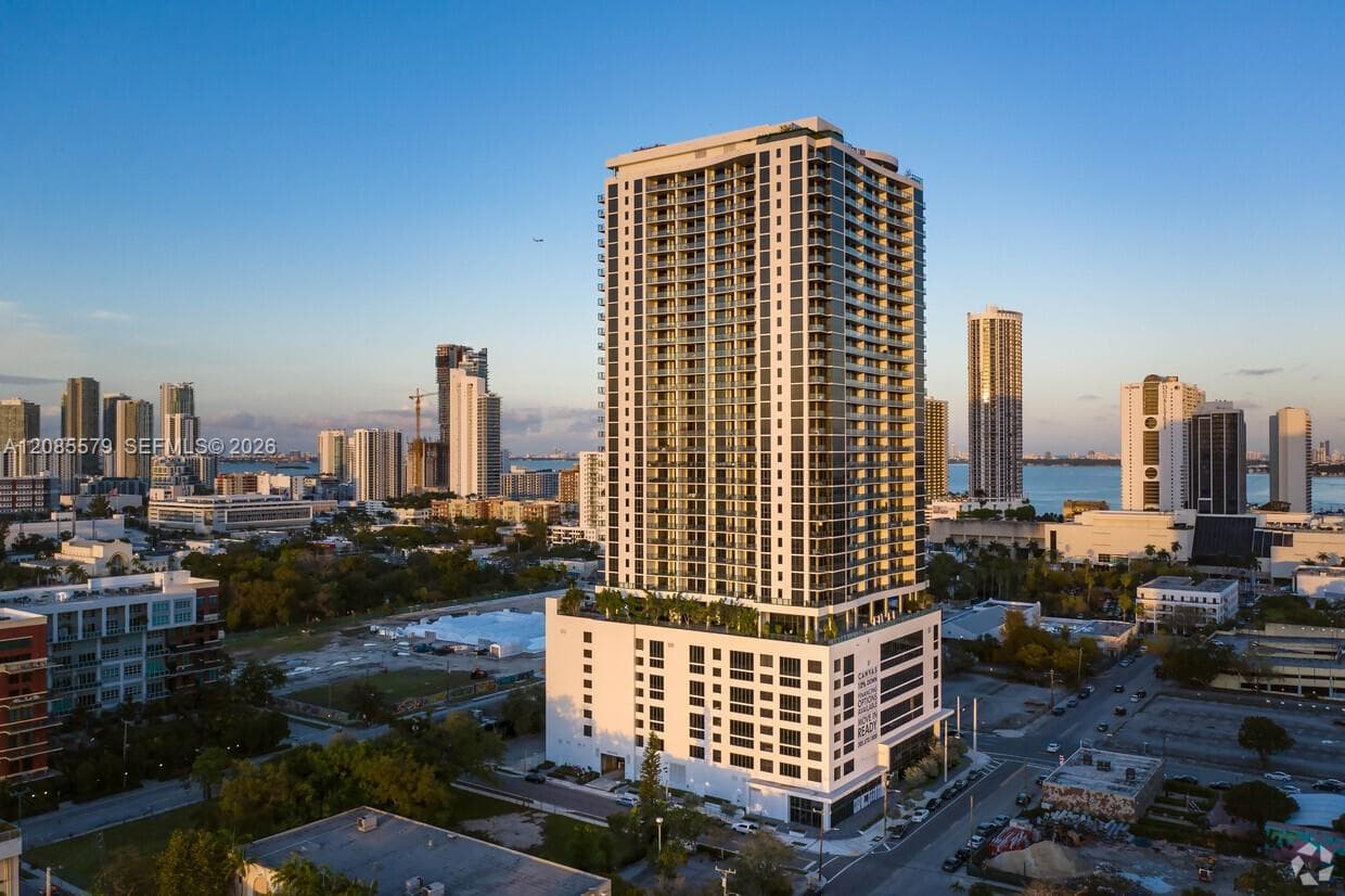Condominium at 1600 NE 1st Ave # 1018, Miami FL 33132