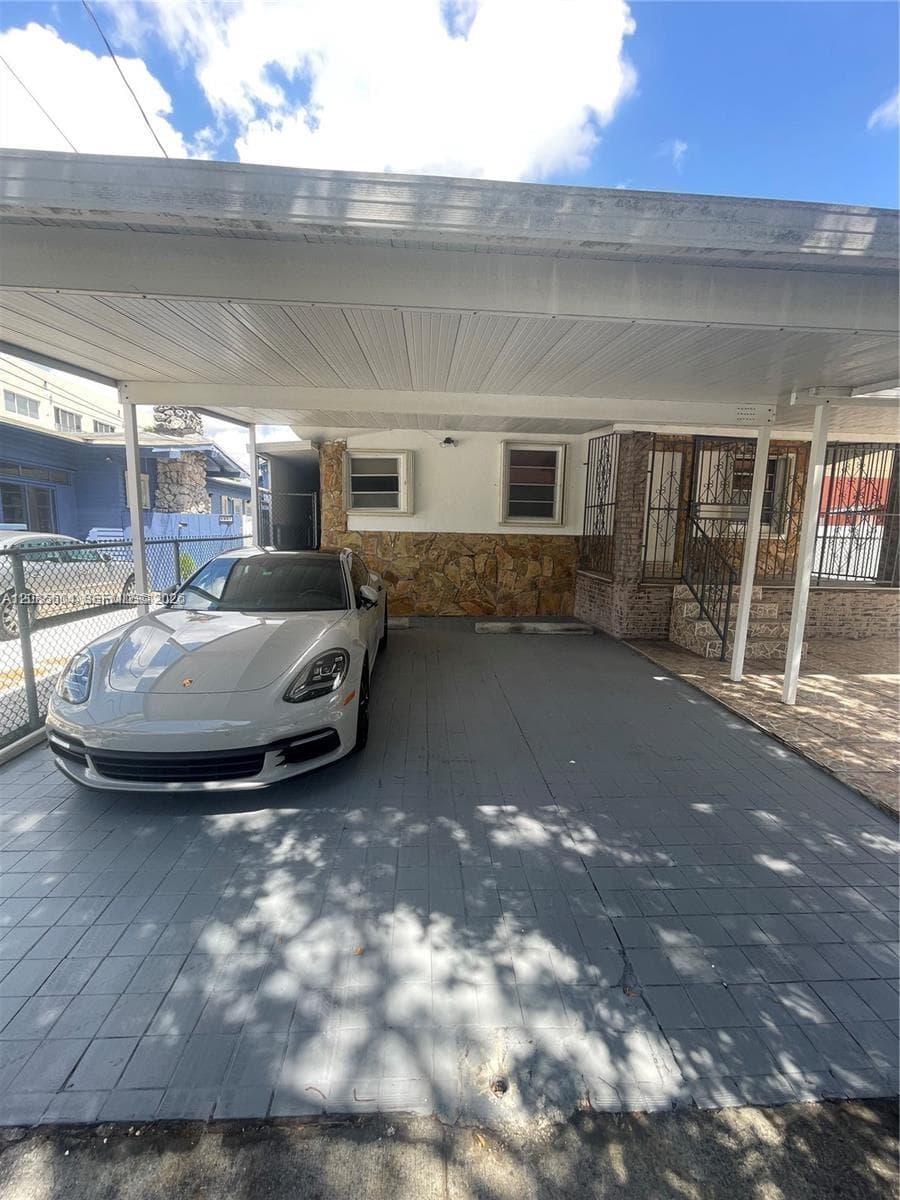 Single Family Residence at 1529 SW 2nd St # 1529, Miami FL 33135