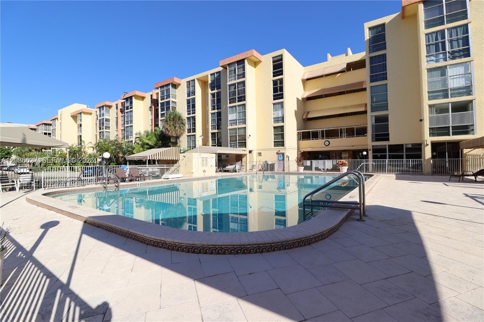 Condominium at 210 172nd St # 426, Sunny Isles Beach FL 33160