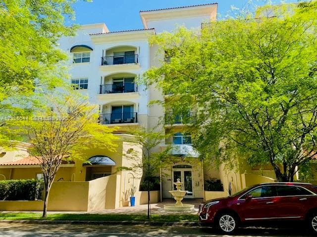 Condominium at 118 Zamora Ave # 409, Coral Gables FL 33134