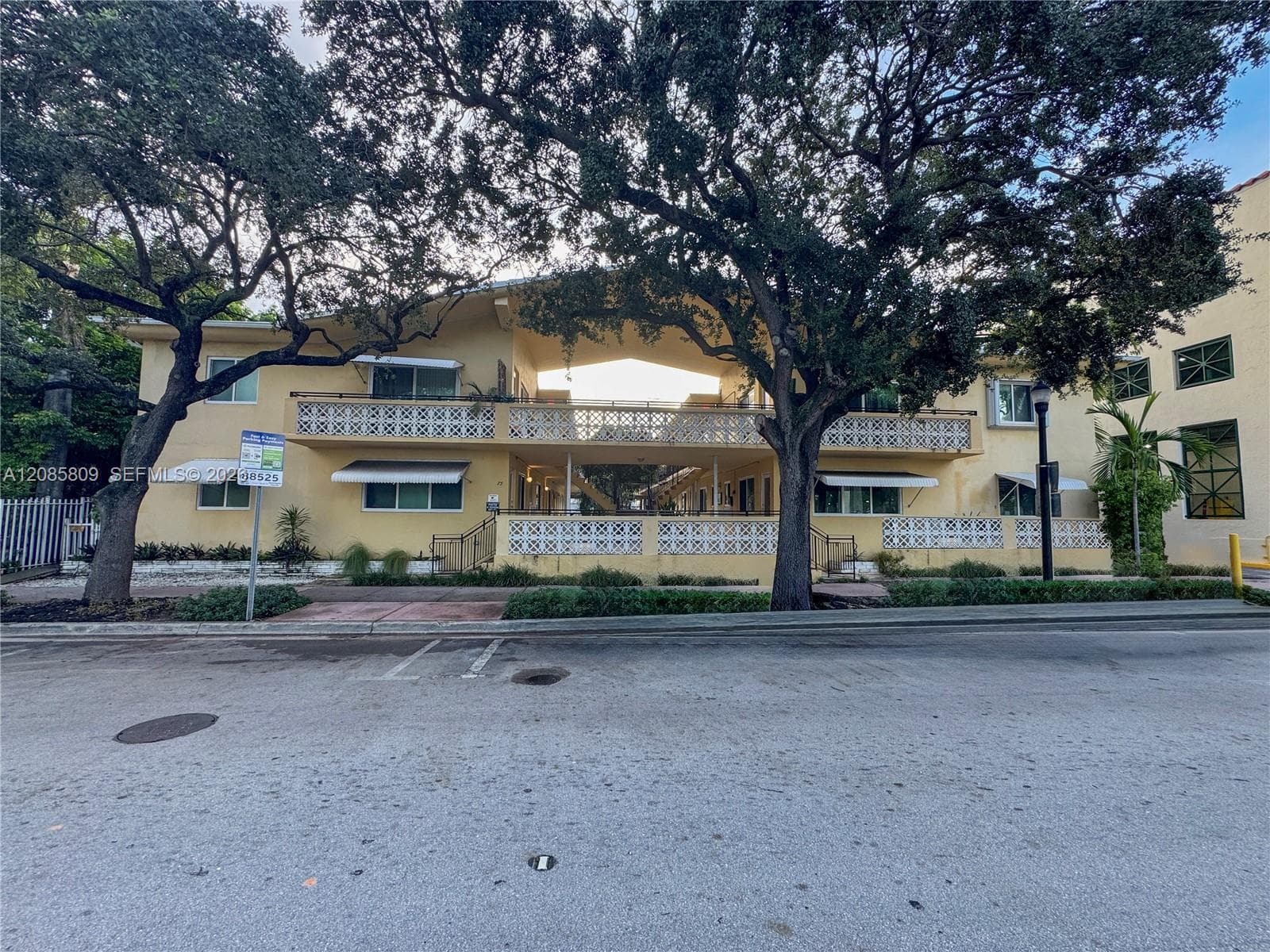 Condominium at 75 Washington Ave # 20, Miami Beach FL 33139