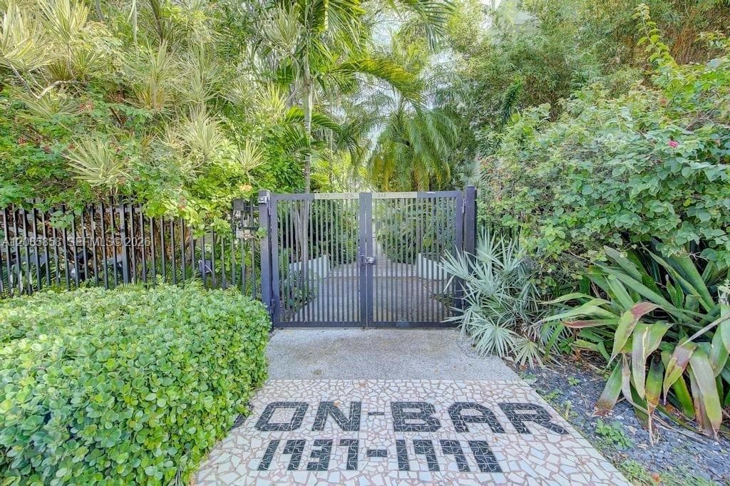 Condominium at 1573 Pennsylvania Ave # 5N, Miami Beach FL 33139