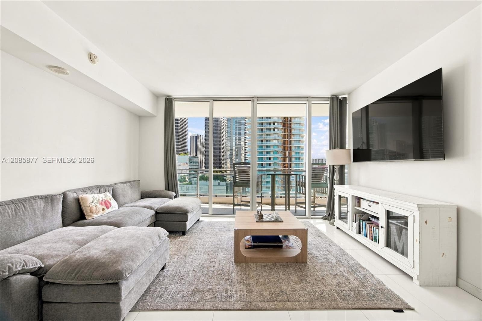 Condominium at 92 SW 3rd St # 2004, Miami FL 33130