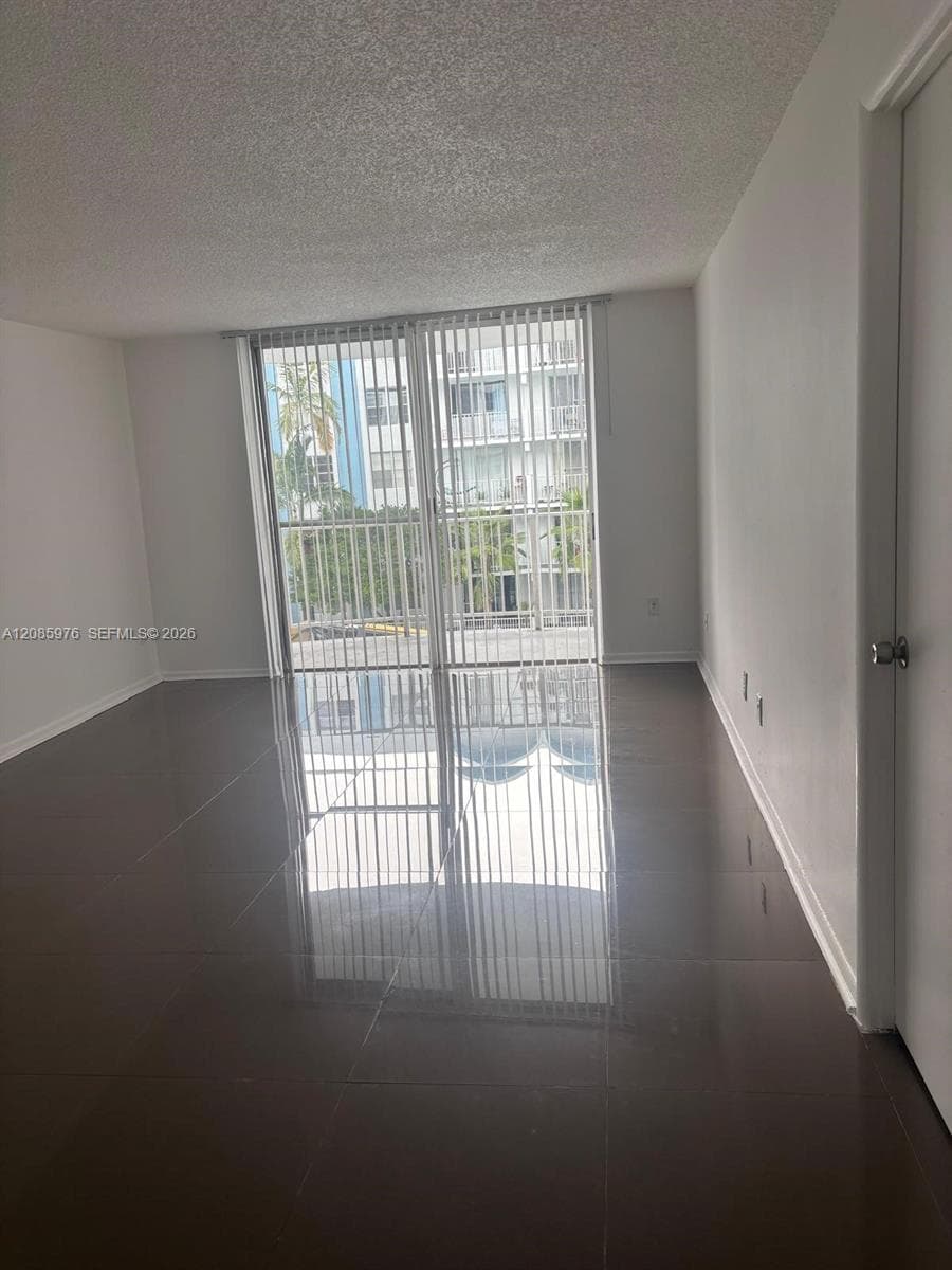Condominium at 486 NW 165th St Rd # 308, Miami FL 33169