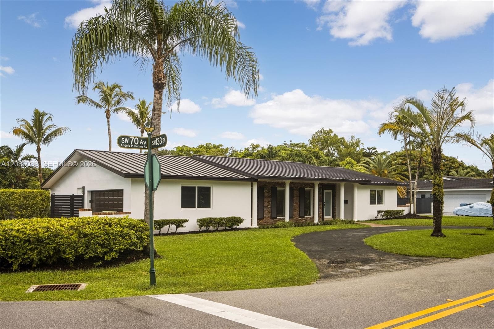 Single Family Residence at 13240 SW 70th Ave, Pinecrest FL 33156