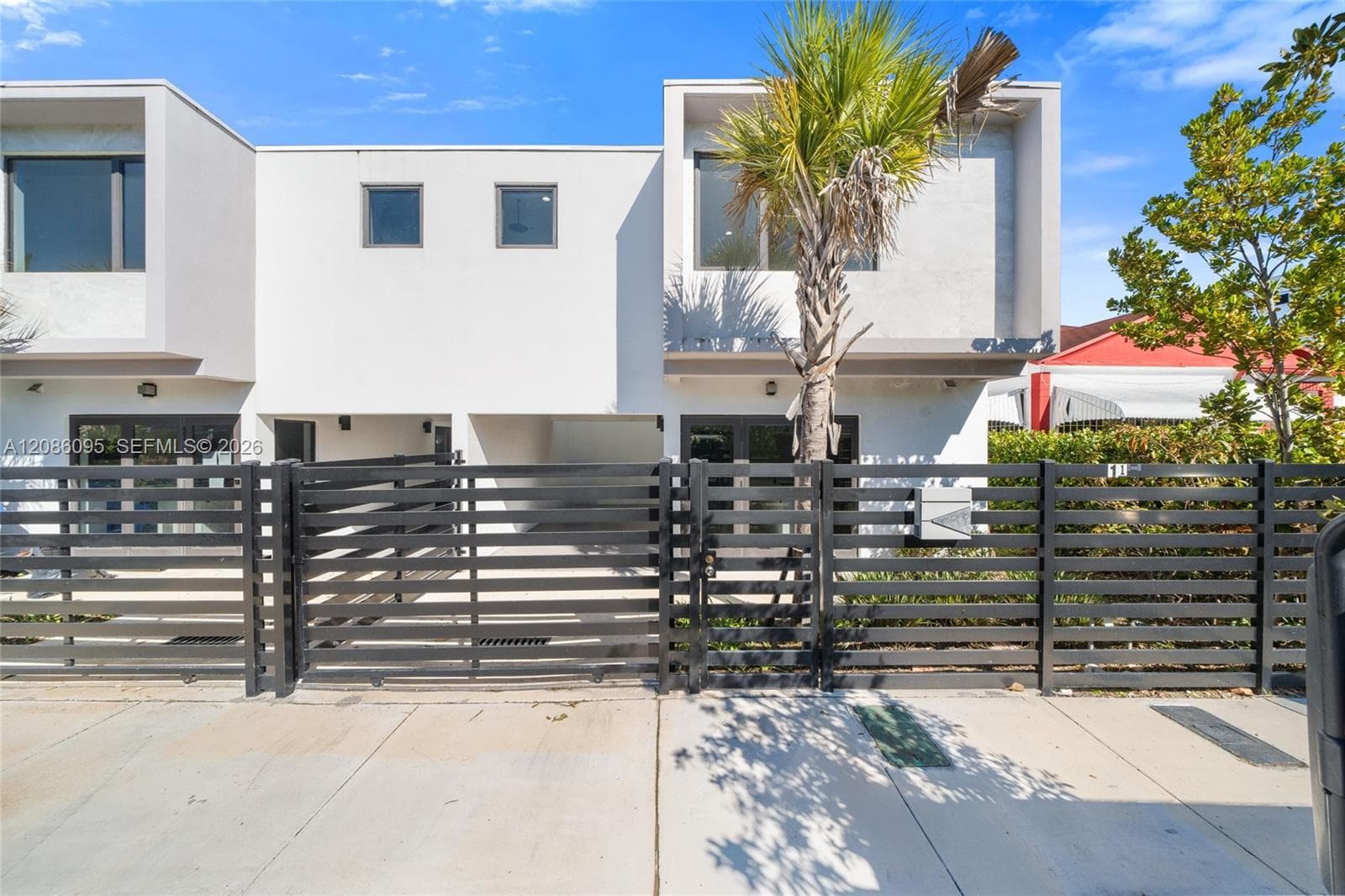 Townhouse at 11 NE 51 St # B, Miami FL 33137