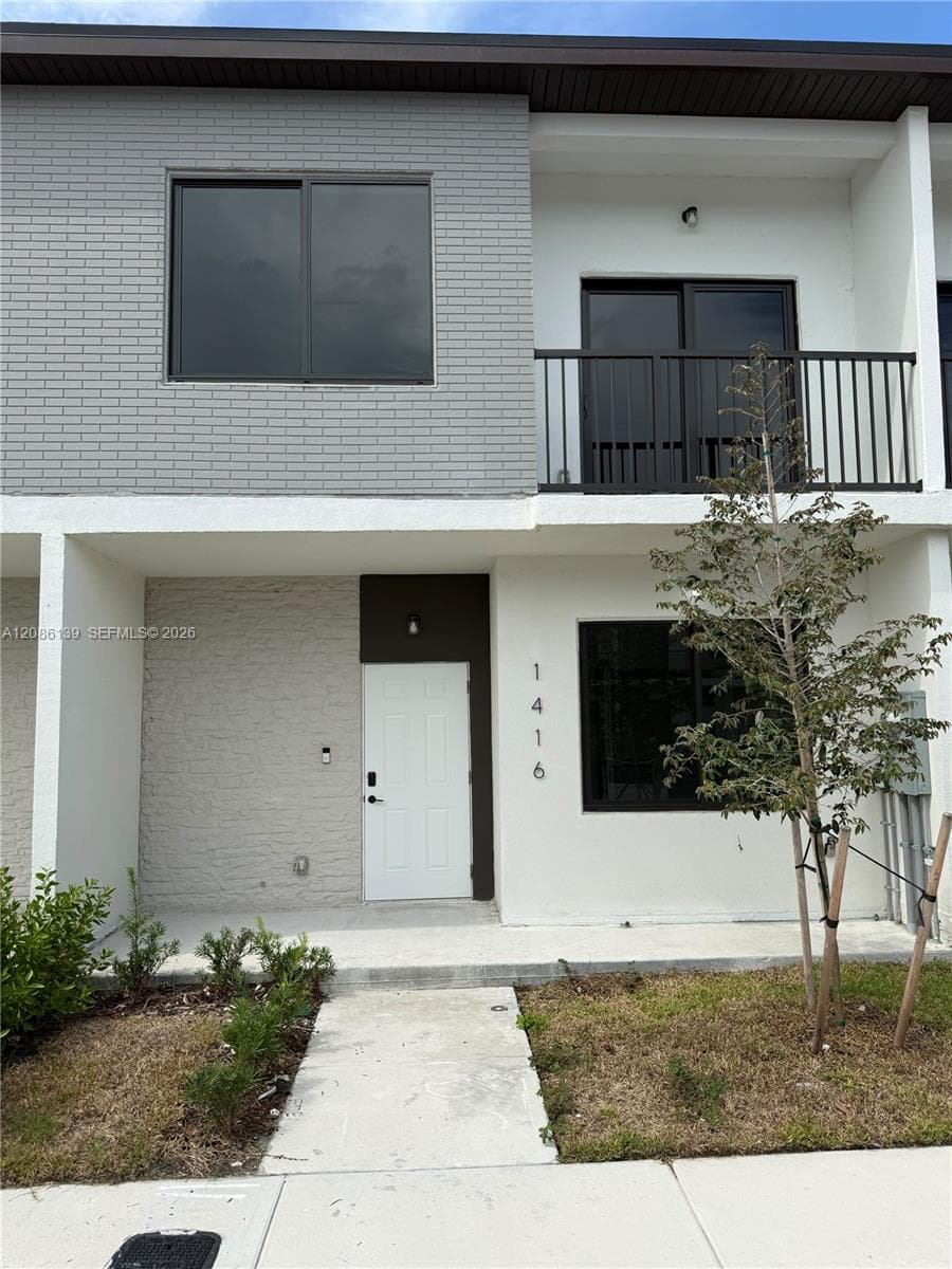 Condominium at 1416 NW 6th Ter, Florida City FL 33034