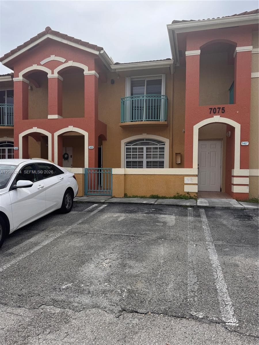 Townhouse at 7075 NW 173rd Dr # 1406, Hialeah FL 33015