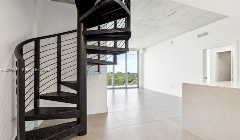 Condominium at 13800 Highland Dr, North Miami Beach FL 33181