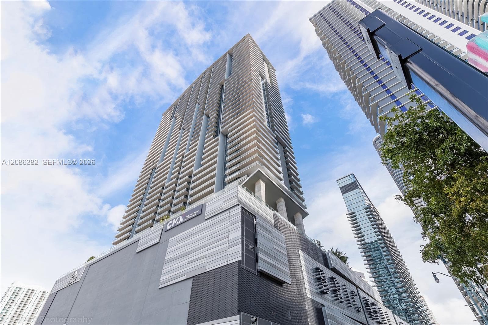 Condominium at 88 SW 7th St # 2401, Miami FL 33130