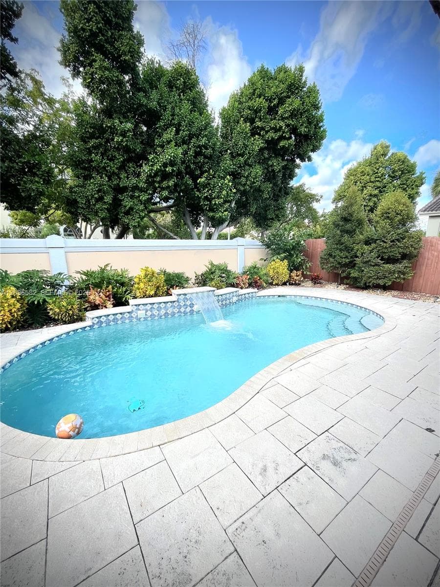 Single Family Residence at 5344 NW 111th Ct, Doral FL 33178