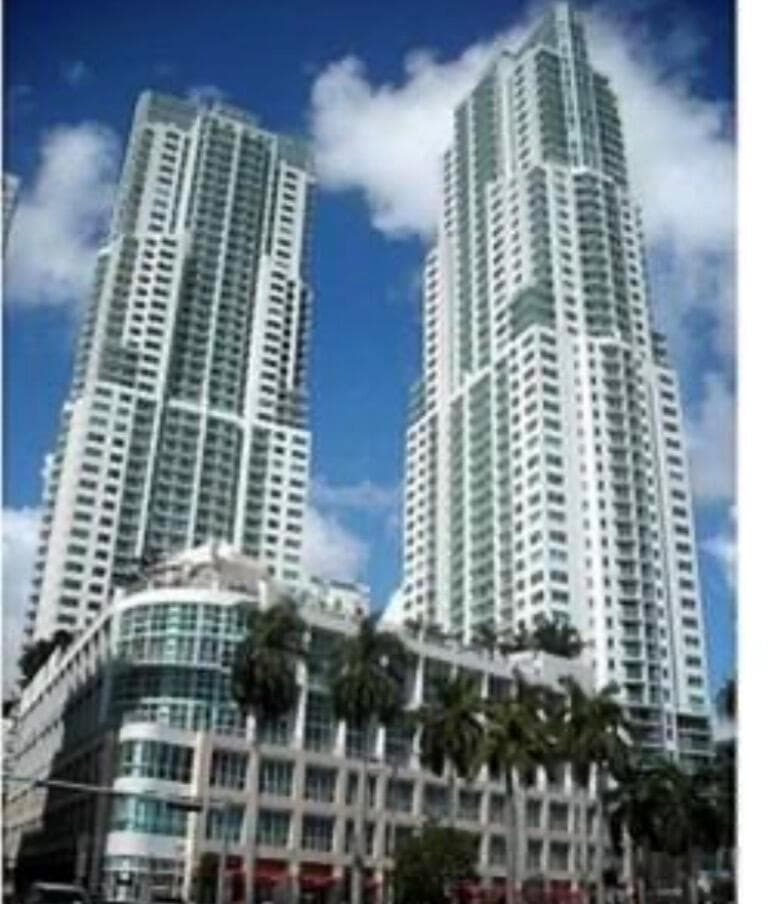 Apartment at 253 NE 2ND # 2804, Miami FL 33132