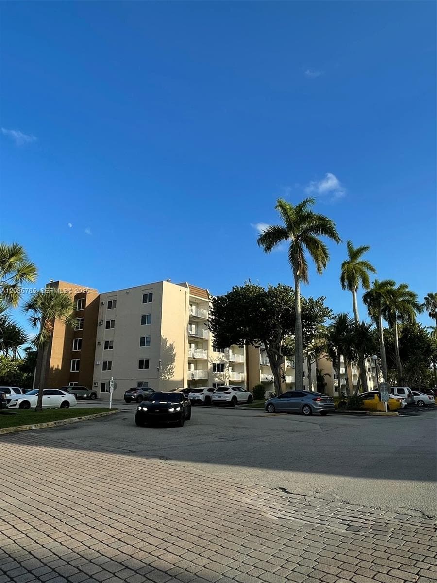 Condominium at 6950 Miami Gardens Dr # 312A, Hialeah FL 33015