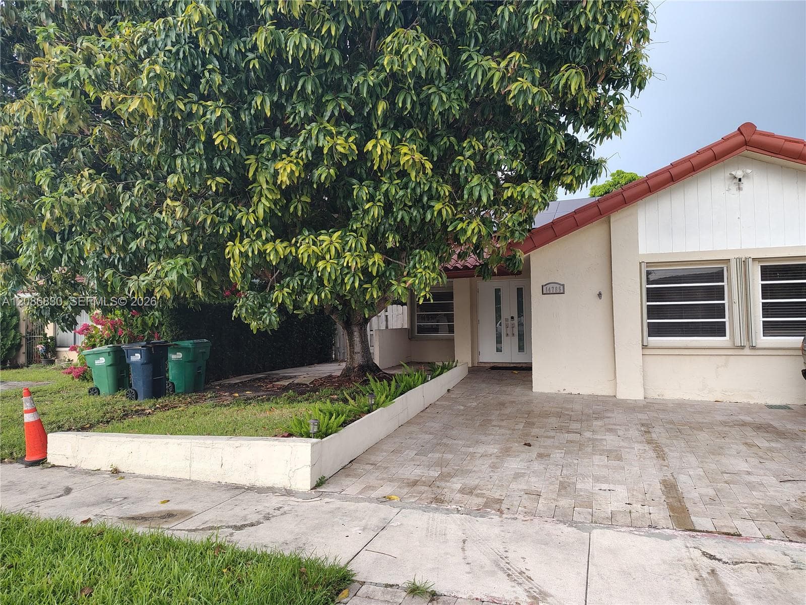 Single Family Residence at Miami, FL, 33193
