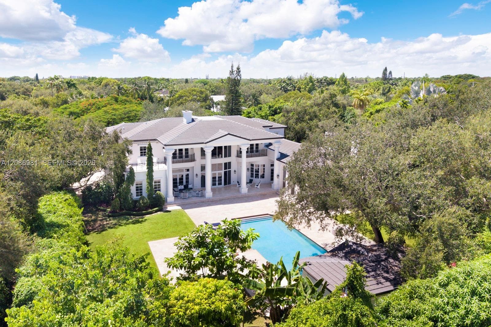 Single Family Residence at 6045 SW 106th St, Pinecrest FL 33156
