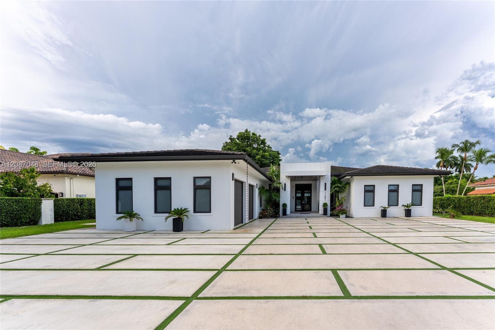 Single Family Residence at 11681 SW 93rd St, Miami FL 33176