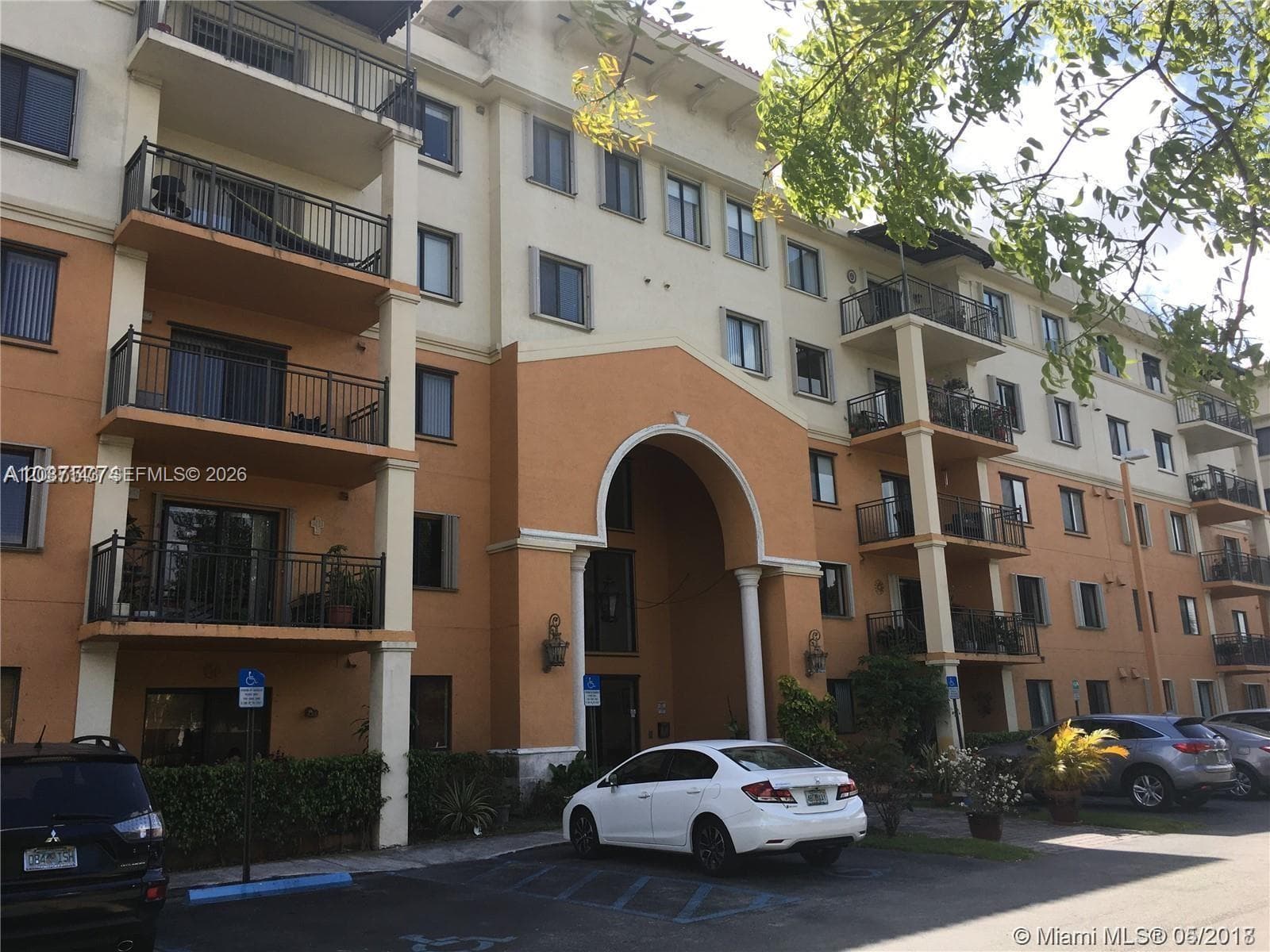 Apartment at 9340 Fontainebleau Blvd # W212, Miami FL 33172