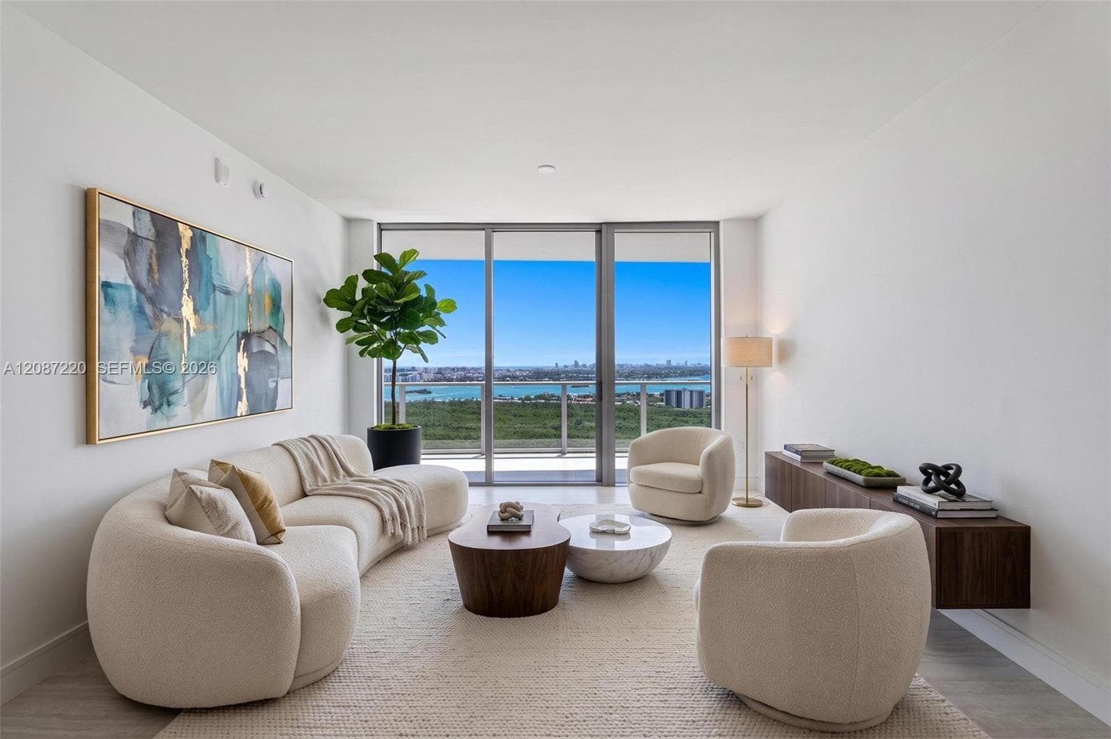Condominium at 2411 Laguna # 2704, North Miami FL 33181