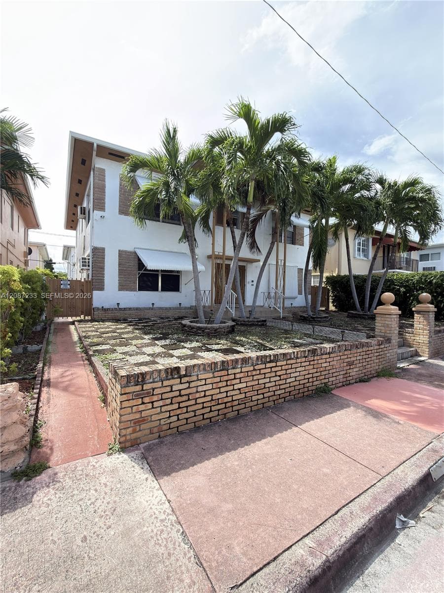 Apartment at 7336 Carlyle Ave # 2, Miami Beach FL 33141