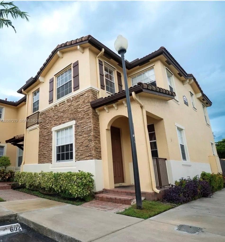 Townhouse at 9239 SW 227th St # 13, Cutler Bay FL 33190